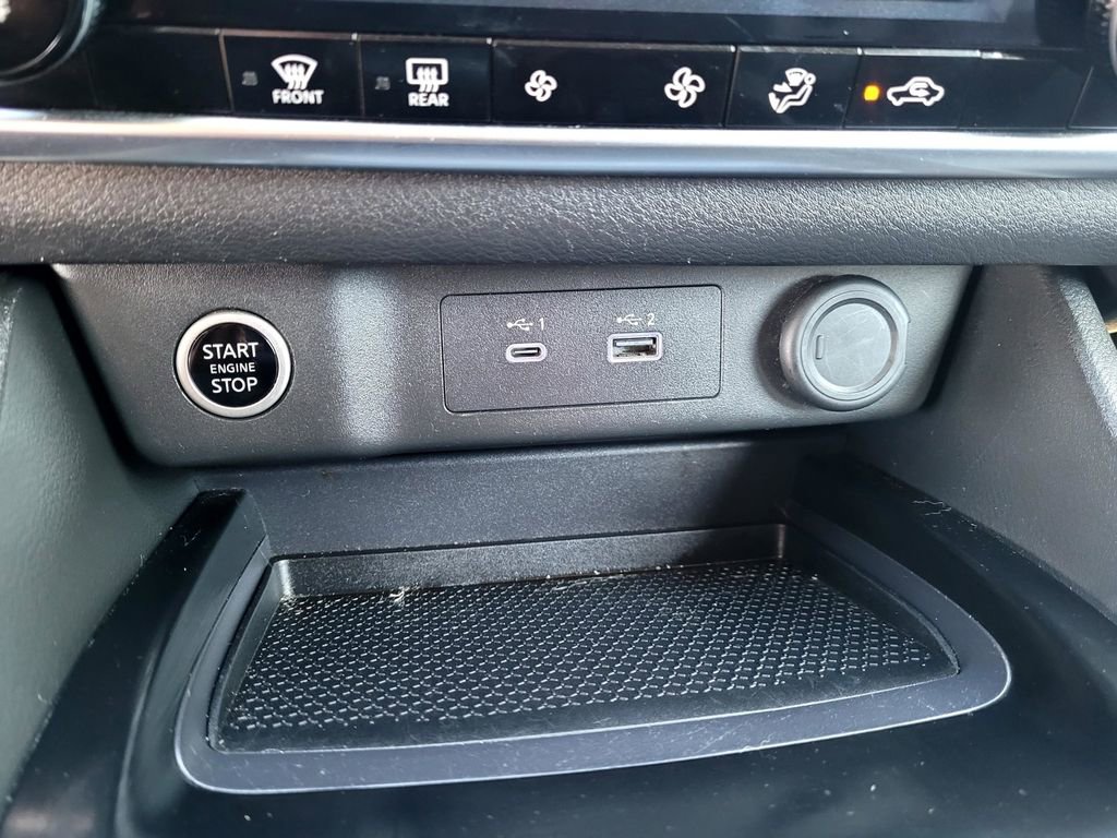 Used 2023 Nissan Rogue SV image 20