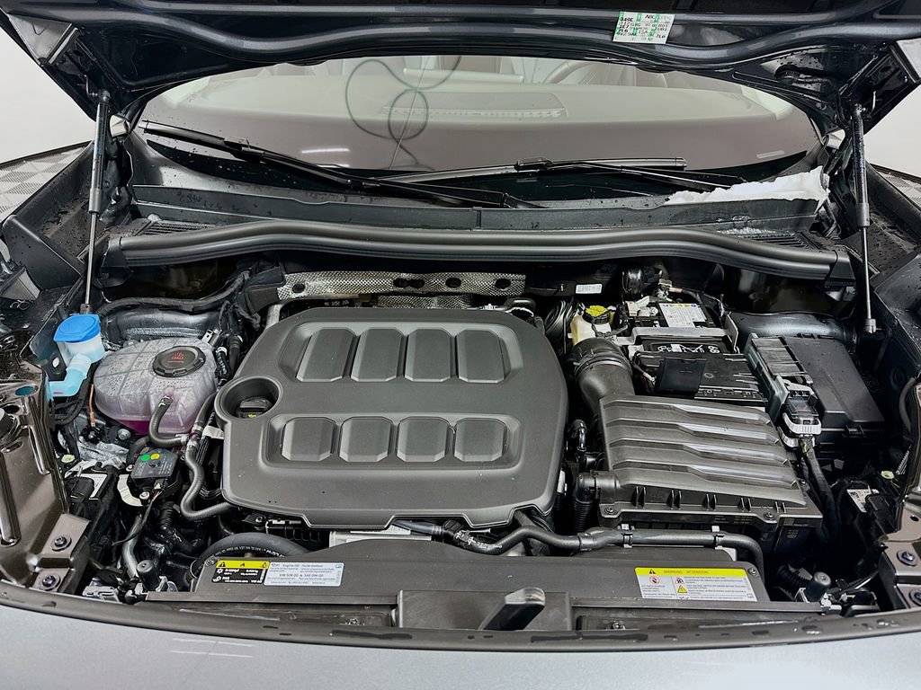 New 2026 Volkswagen Tiguan SE image 6