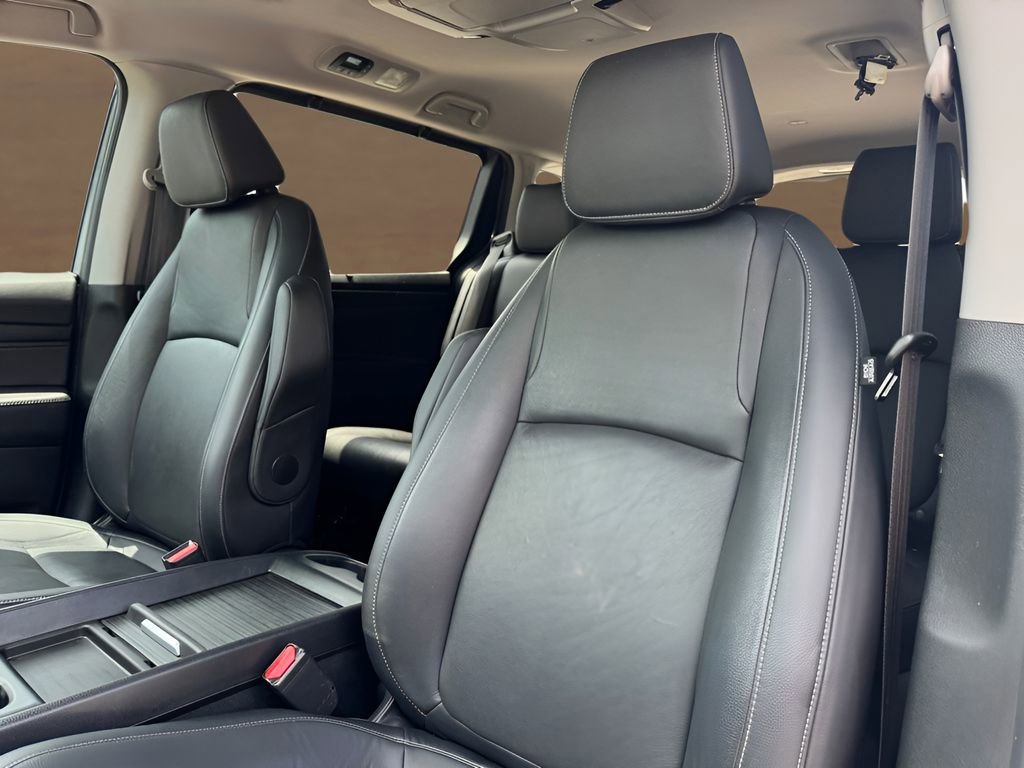 Used 2023 Honda Odyssey Touring image 13