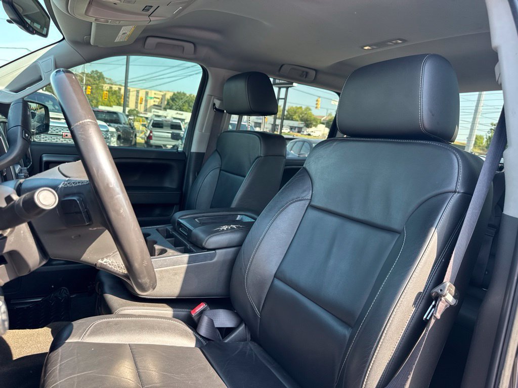Used 2017 Chevrolet Silverado 1500 LT w/ All Star Edition AWD/4WD image 14