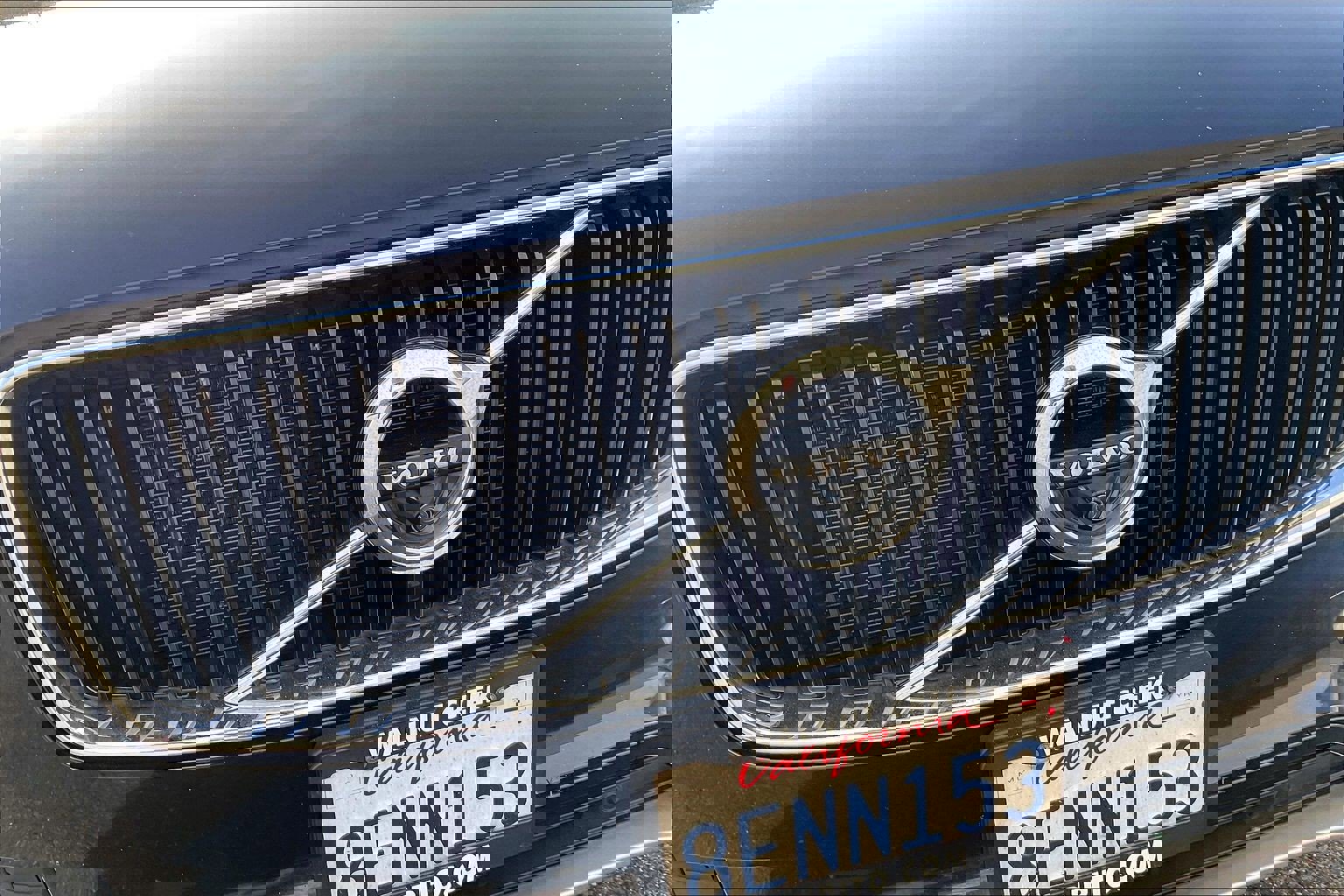 Used 2018 Volvo XC90 T6 Momentum w/ Convenience Package image 30