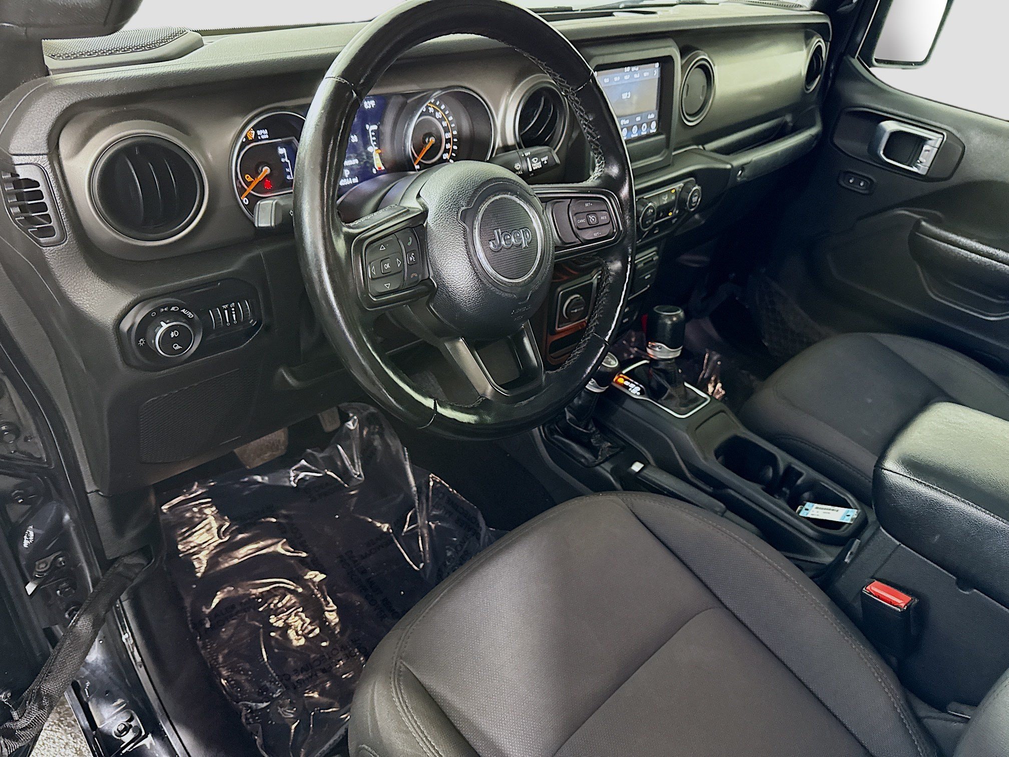 Used 2021 Jeep Gladiator Sport AWD/4WD image 23