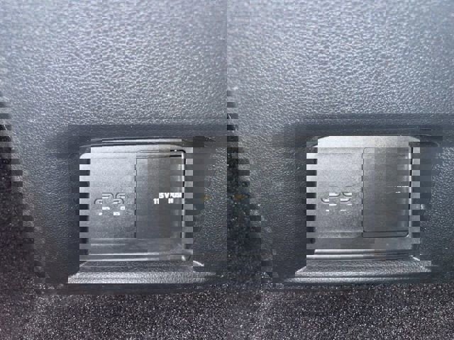 Certified 2023 Volkswagen Atlas Cross Sport SE image 27