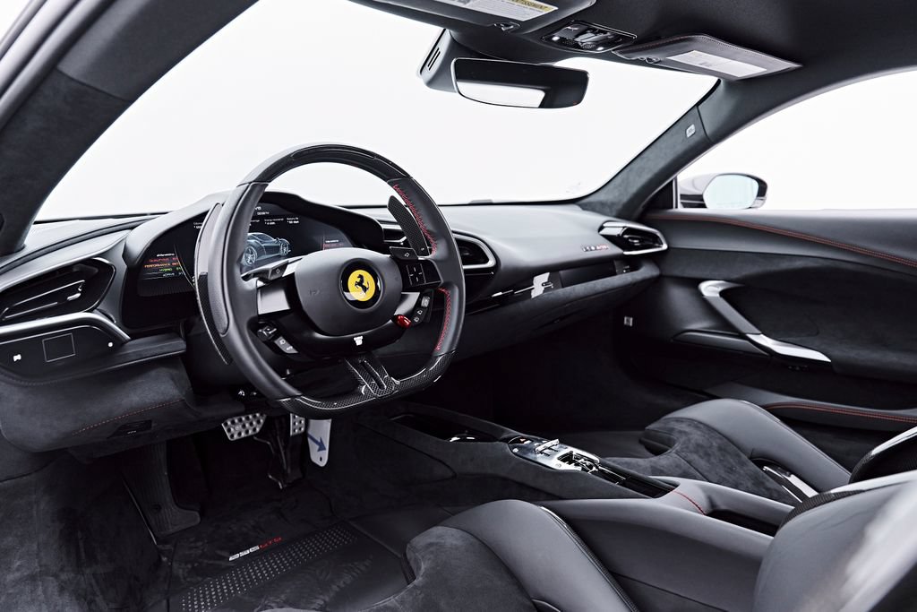 Used 2023 Ferrari 296 GTB RWD image 2