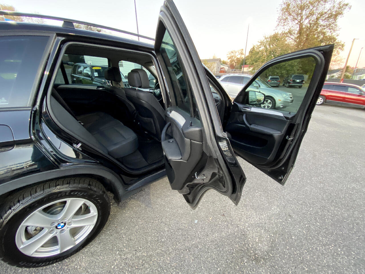 Used 2012 BMW X5 xDrive35i image 9