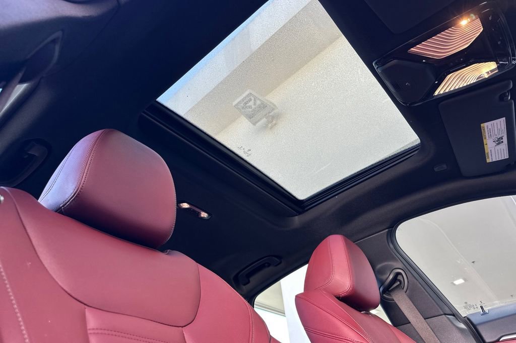 Used 2023 BMW i4 M50 w/ Premium Package image 17