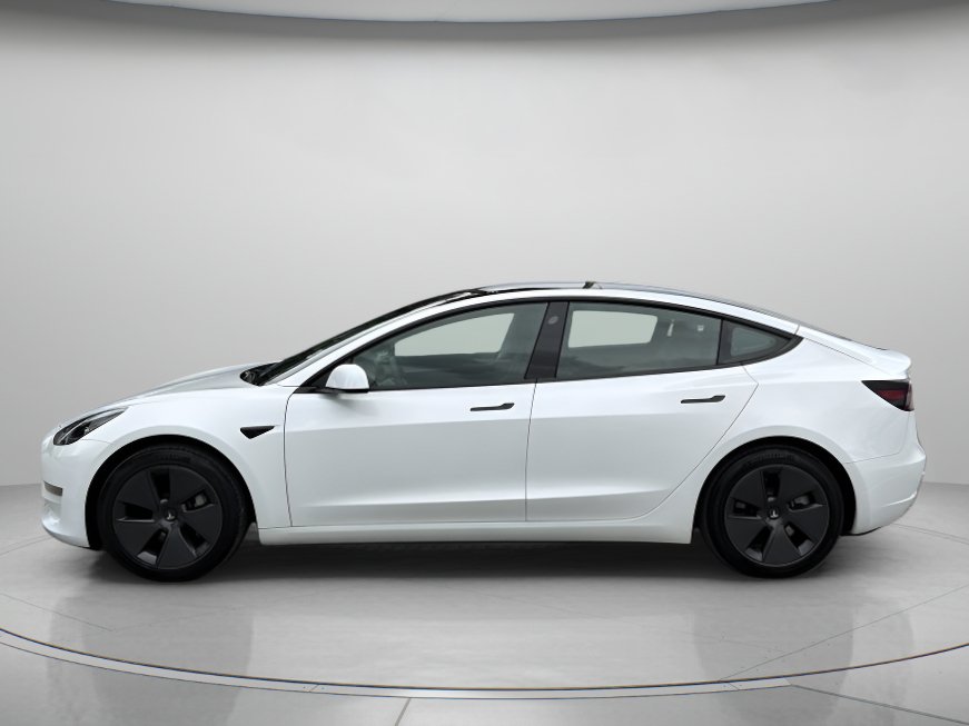 Used 2023 Tesla Model 3 Standard Range RWD image 5