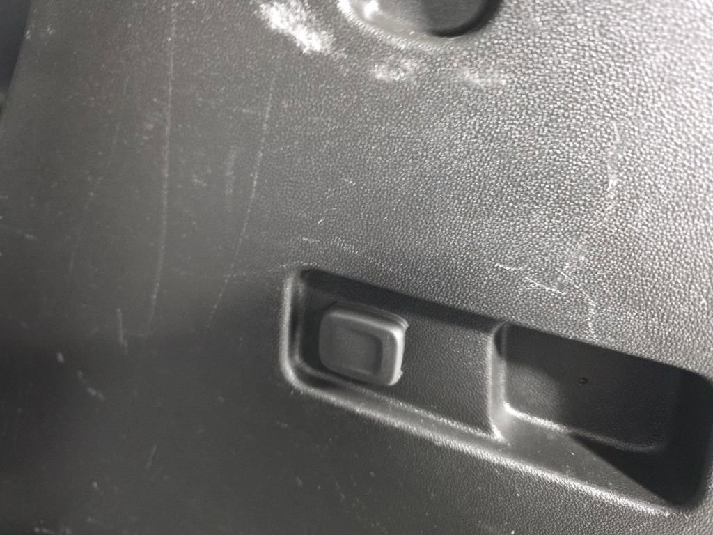 Used 2018 GMC Acadia SLE w/ Driver Alert Package I image 34