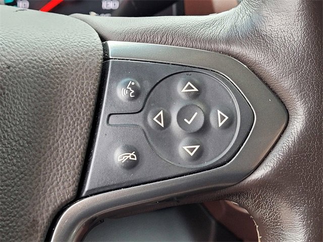 Used 2020 Chevrolet Suburban Premier image 30