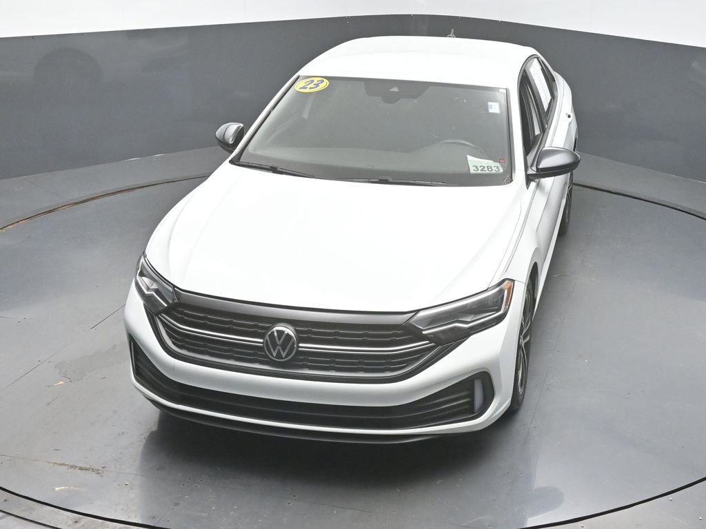 Used 2023 Volkswagen Jetta Sport image 40