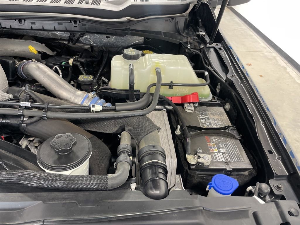 Used 2024 Ford F250 Lariat w/ Sport Appearance Package image 35