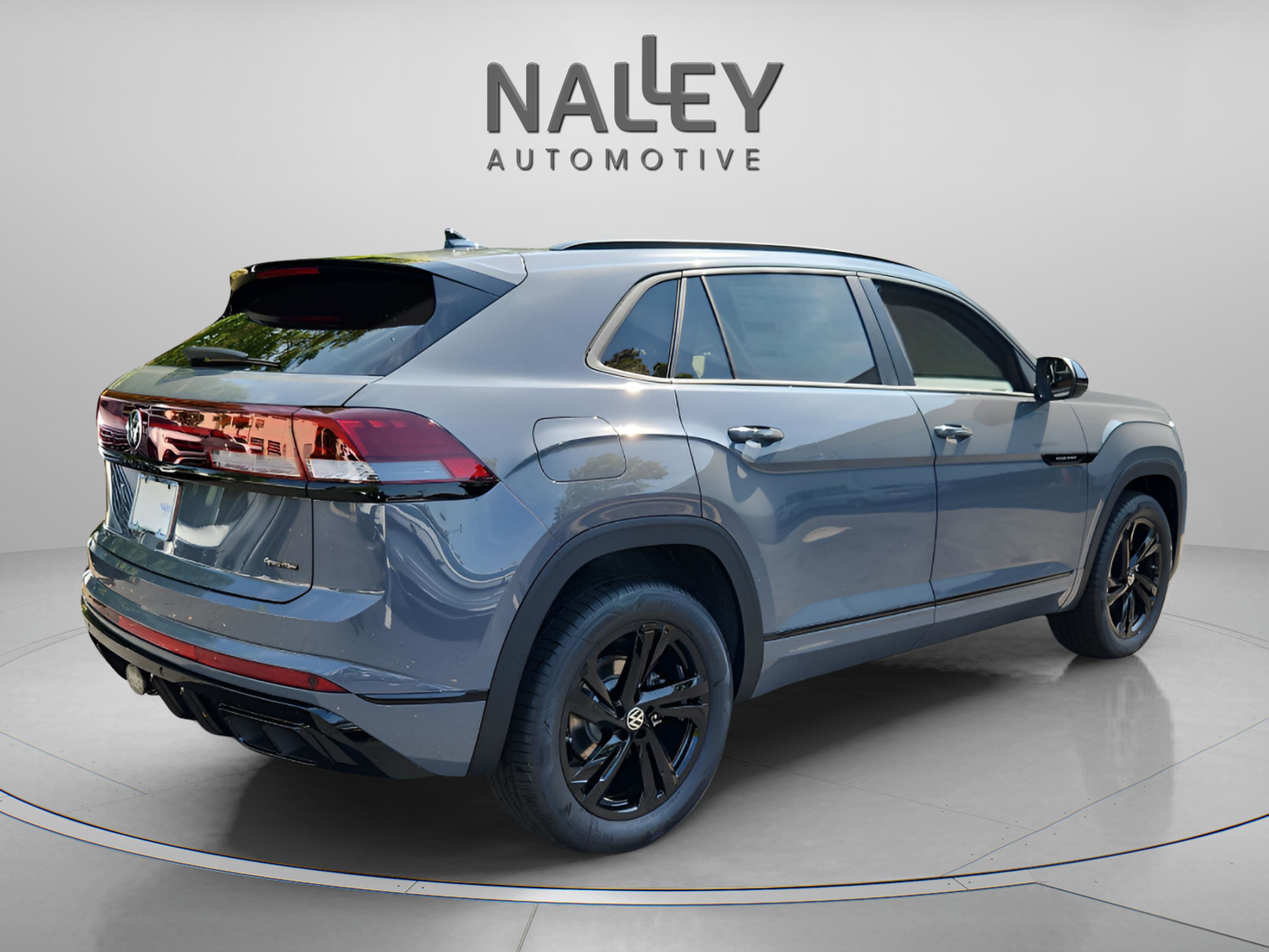 New 2026 Volkswagen Atlas Cross Sport SEL R-Line image 5