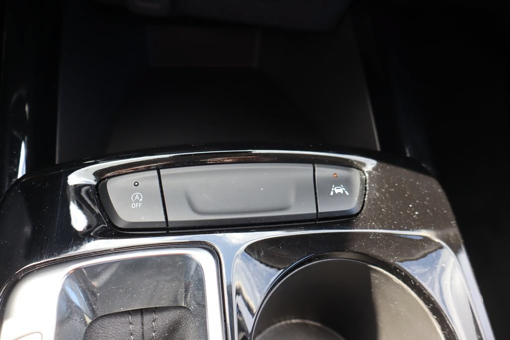 Used 2024 Chevrolet Trax ACTIV w/ Driver Confidence Package FWD image 9