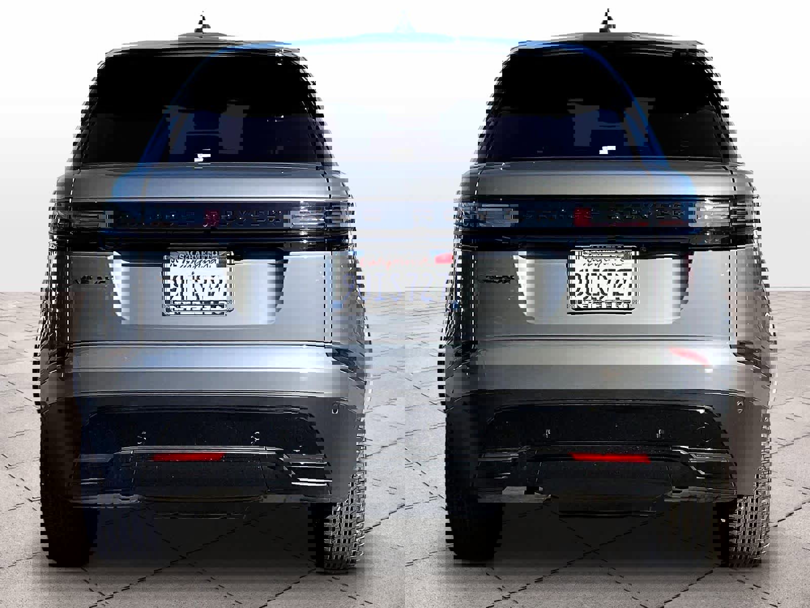 Used 2026 Land Rover Range Rover Velar S image 5