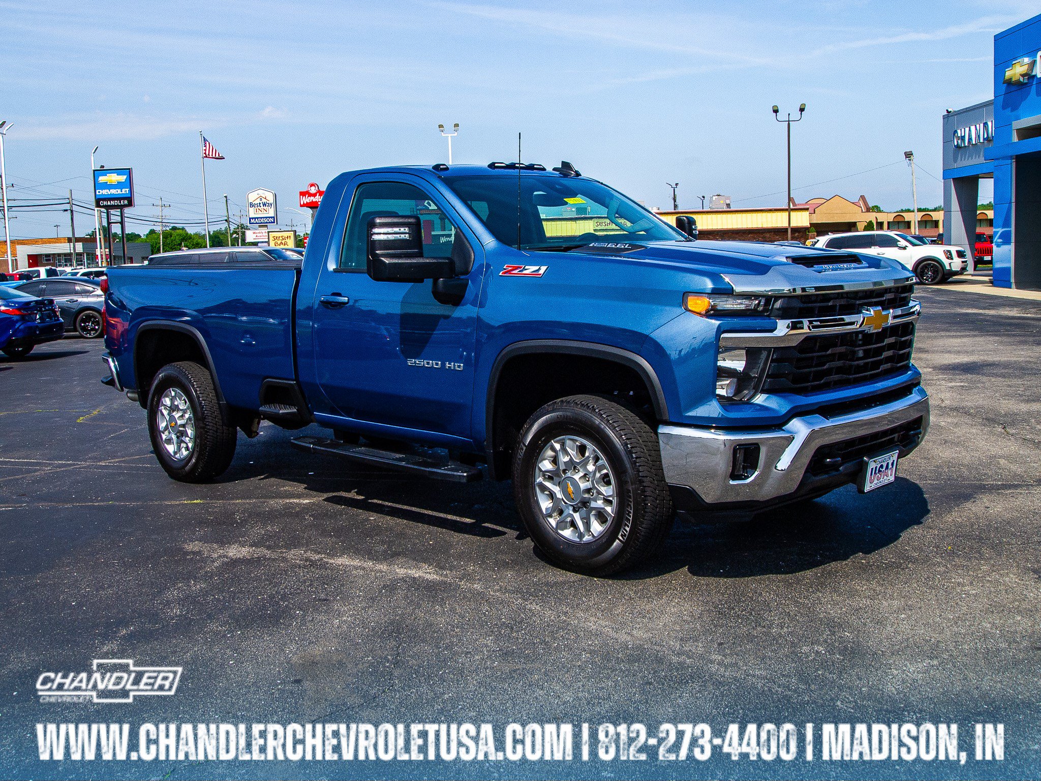 Used 2024 Chevrolet Silverado 2500 LT w/ Convenience Package AWD/4WD image 1