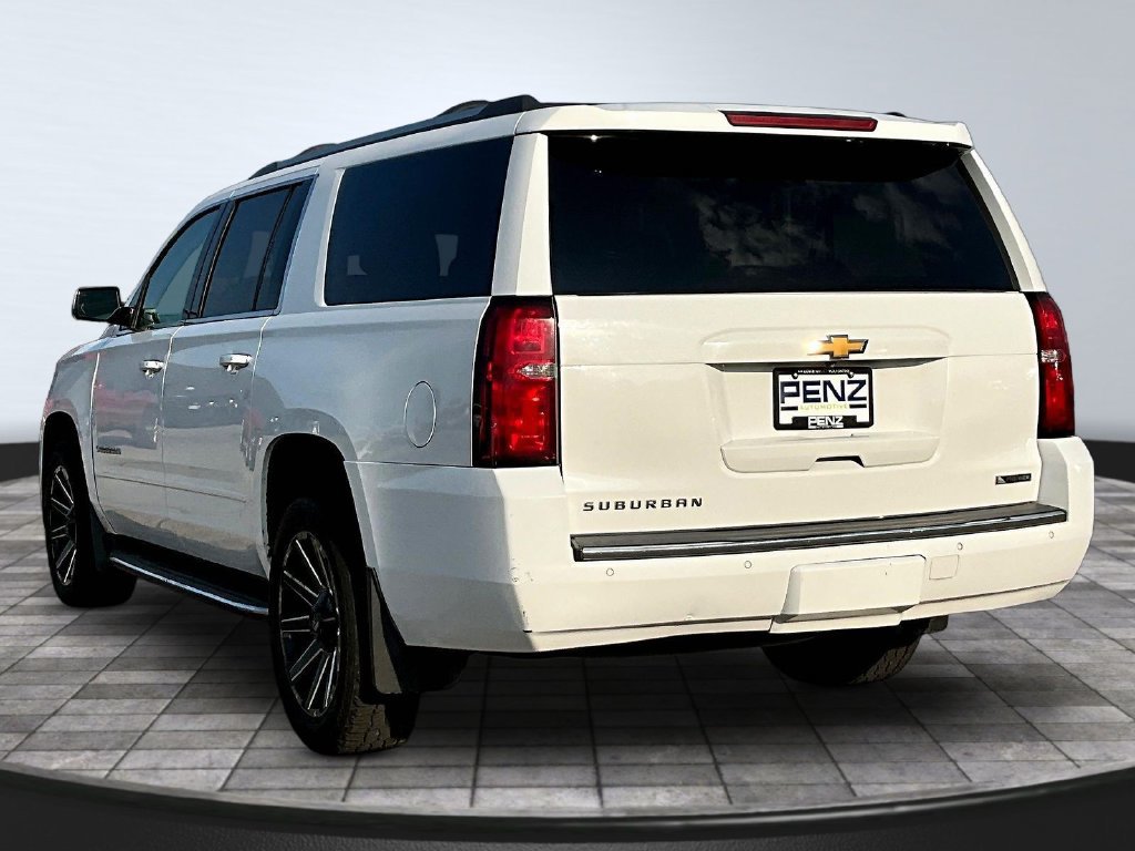 Used 2018 Chevrolet Suburban Premier AWD/4WD image 5