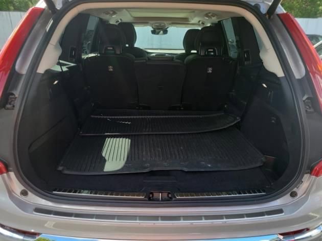 Used 2024 Volvo XC90 B5 Core w/ Protection Package Premier image 9