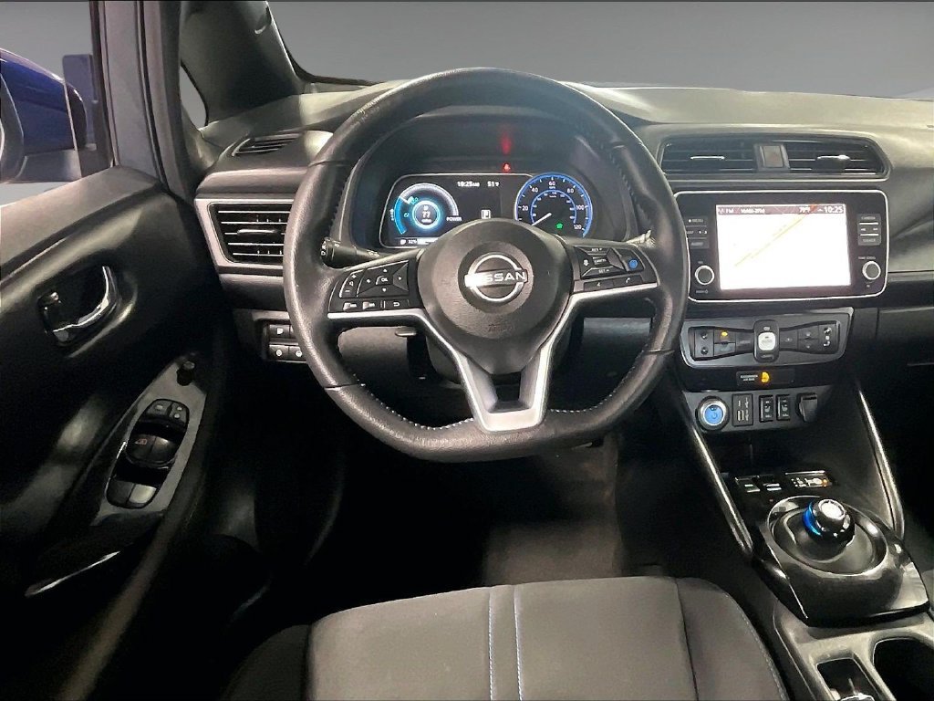 Certified 2025 Nissan Leaf SV Plus FWD image 17