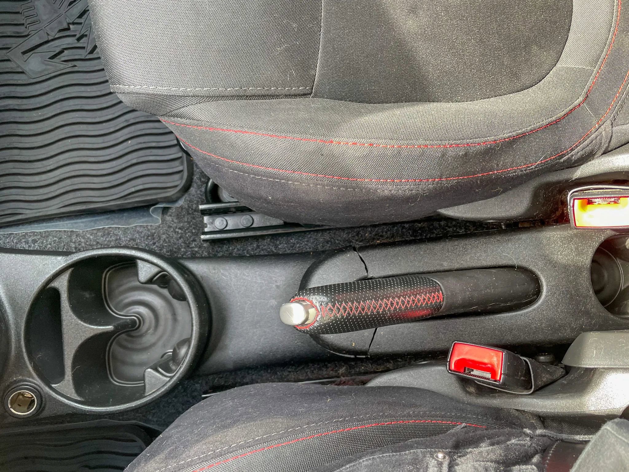 Used 2013 FIAT 500 Abarth w/ Beats Audio Pkg image 20