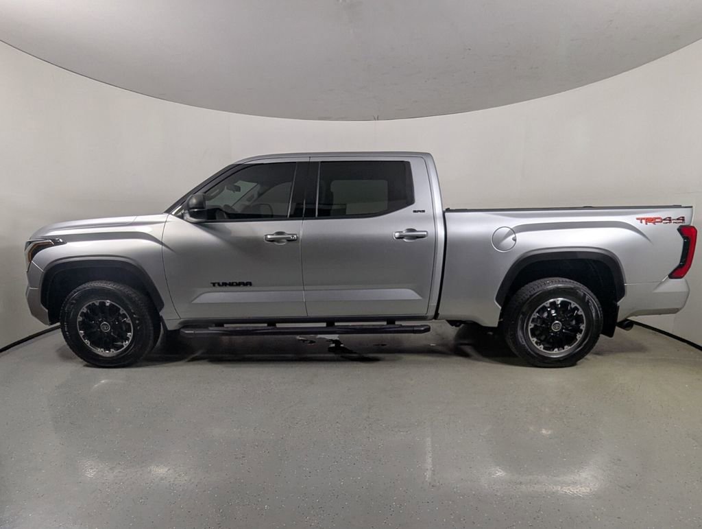 Used 2022 Toyota Tundra SR5 w/ TRD Off-Road Premium Package AWD/4WD image 4