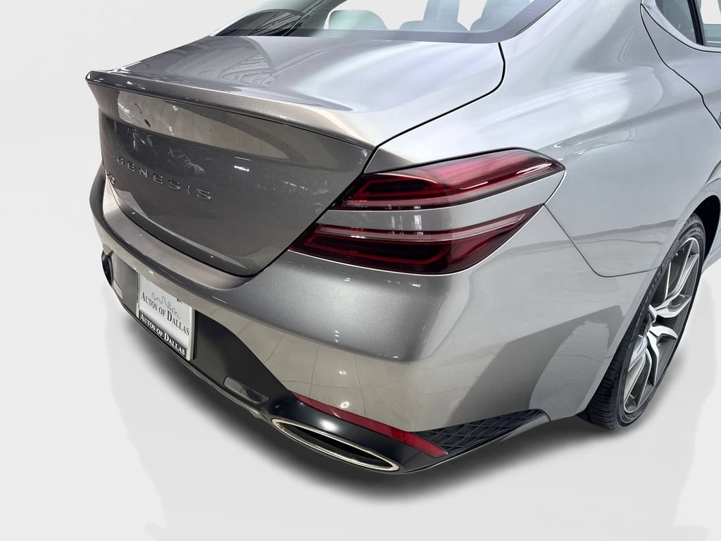 Used 2025 Genesis G70 2.5T RWD image 18