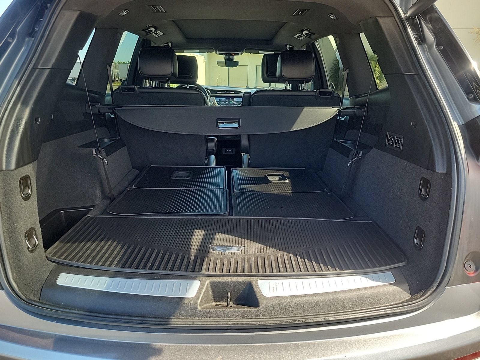 Certified 2021 Cadillac XT6 Premium Luxury FWD image 8