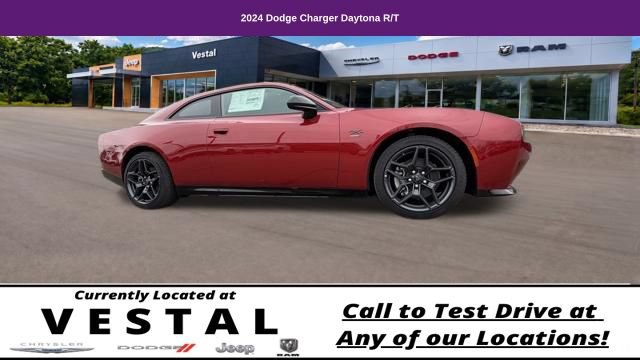 Used 2024 Dodge Charger Daytona R/T w/ Plus Group AWD/4WD image 5