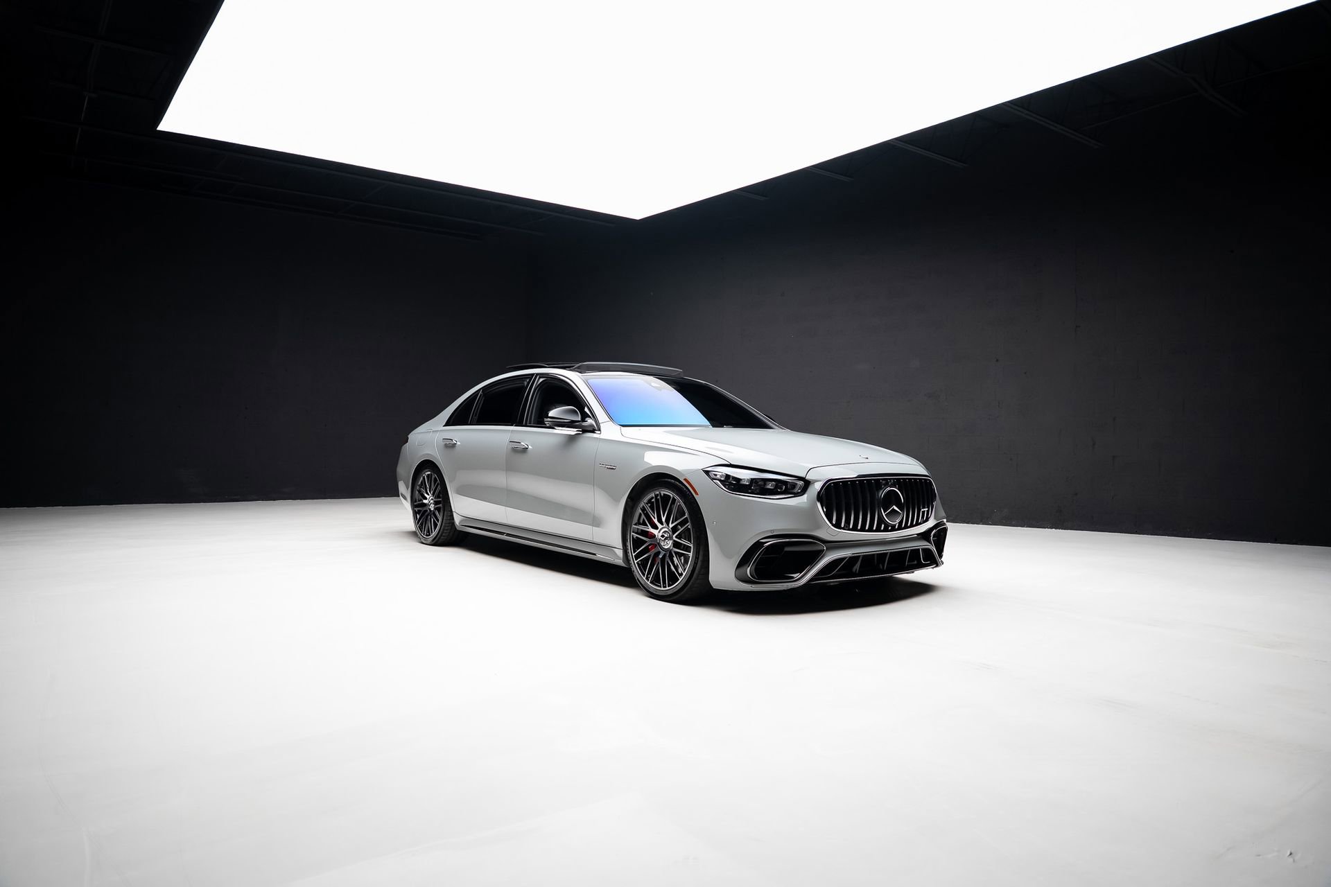 Used 2024 Mercedes-Benz S 63 AMG S image 96