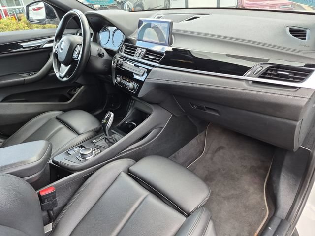 Used 2022 BMW X2 xDrive28i w/ Convenience Package AWD/4WD image 32