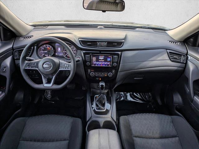Used 2018 Nissan Rogue SV image 17