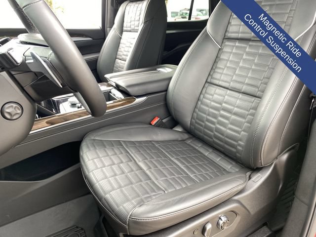 Used 2026 Cadillac Escalade Platinum Sport w/ LPO, ONYX Package AWD/4WD image 23