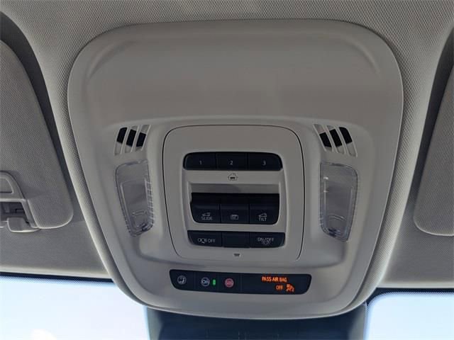 New 2026 Buick Envision Sport Touring image 25