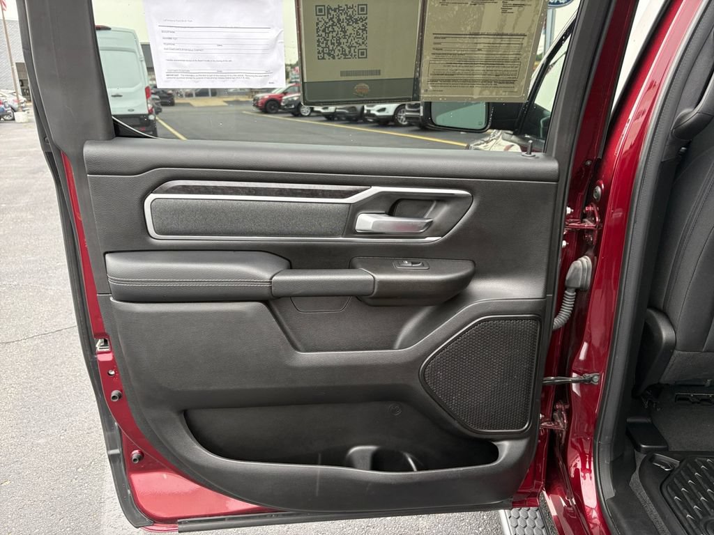 Used 2022 RAM 1500 Big Horn AWD/4WD image 19