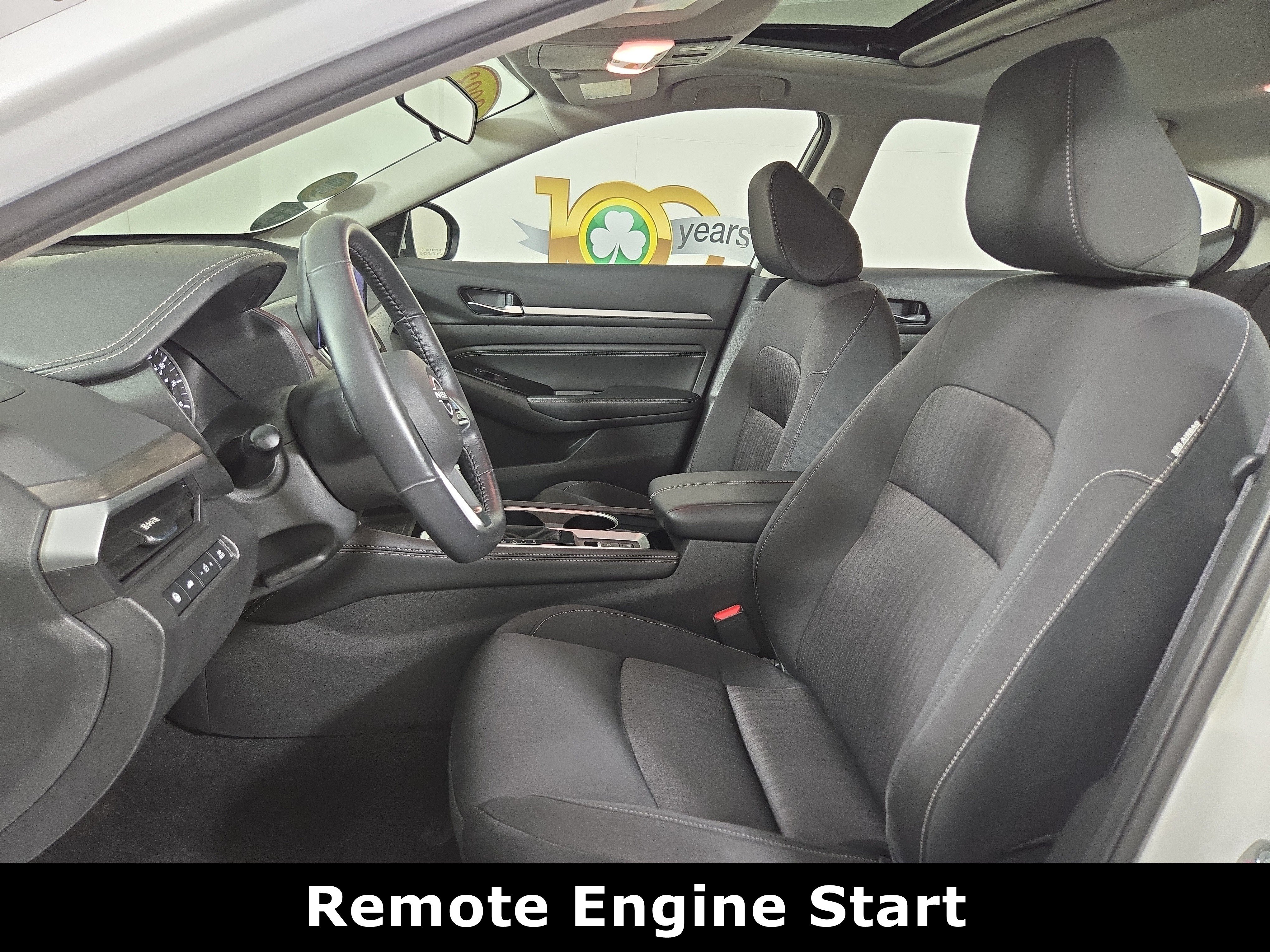 Used 2023 Nissan Altima 2.5 SV w/ SV Premium Package FWD image 11