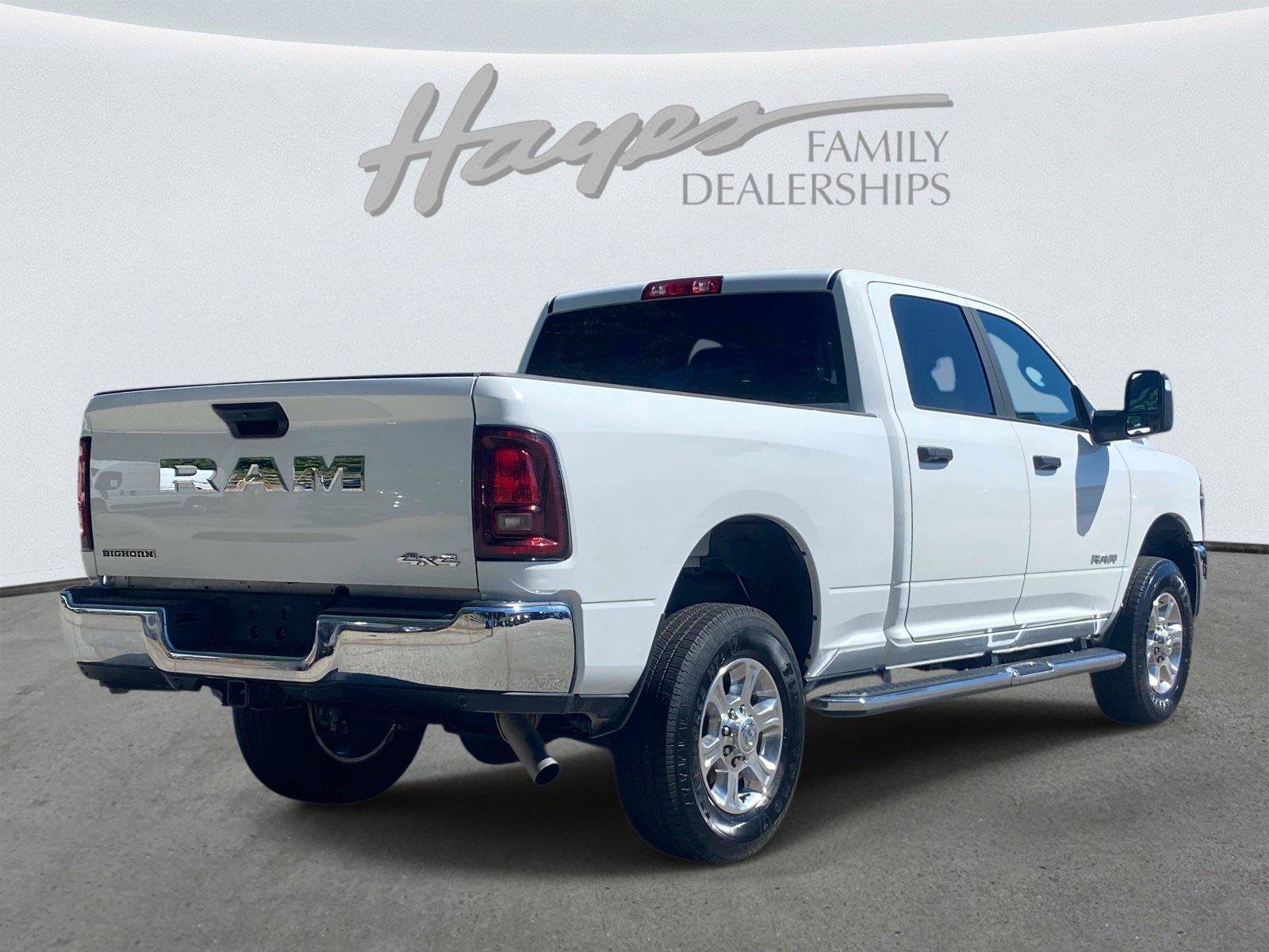 Used 2026 RAM 2500 Big Horn AWD/4WD image 3
