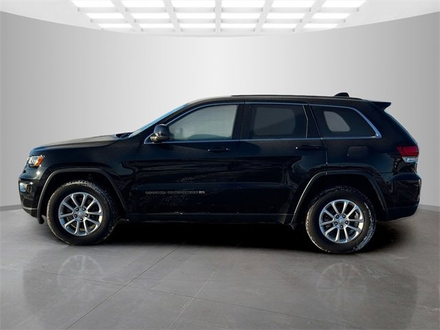 Certified 2022 Jeep Grand Cherokee Laredo X image 4