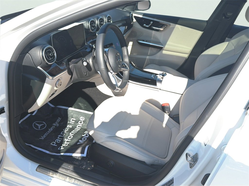 Certified 2025 Mercedes-Benz C 300 4MATIC Sedan image 18