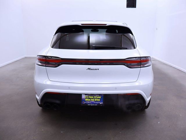 New 2024 Porsche Macan image 6