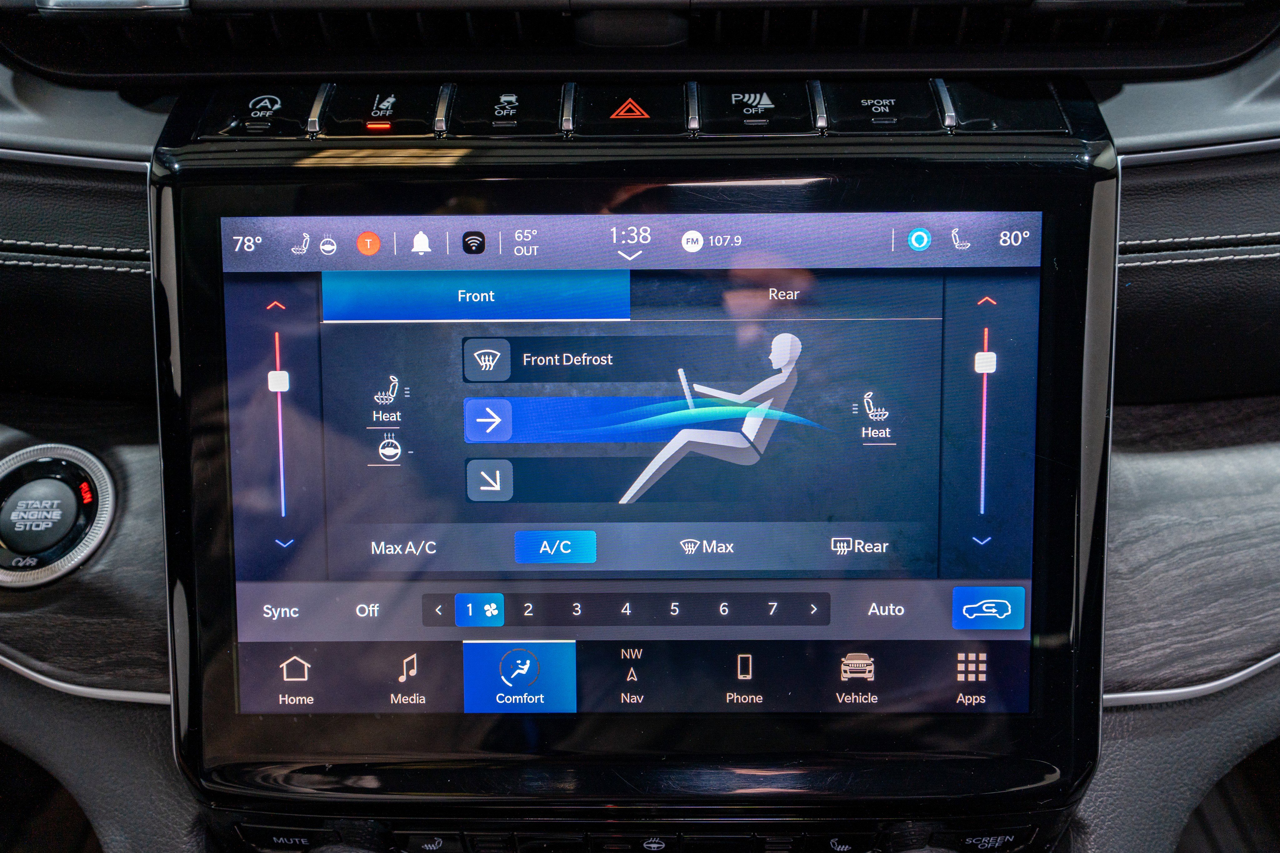 Used 2021 Jeep Grand Cherokee L Limited RWD image 22