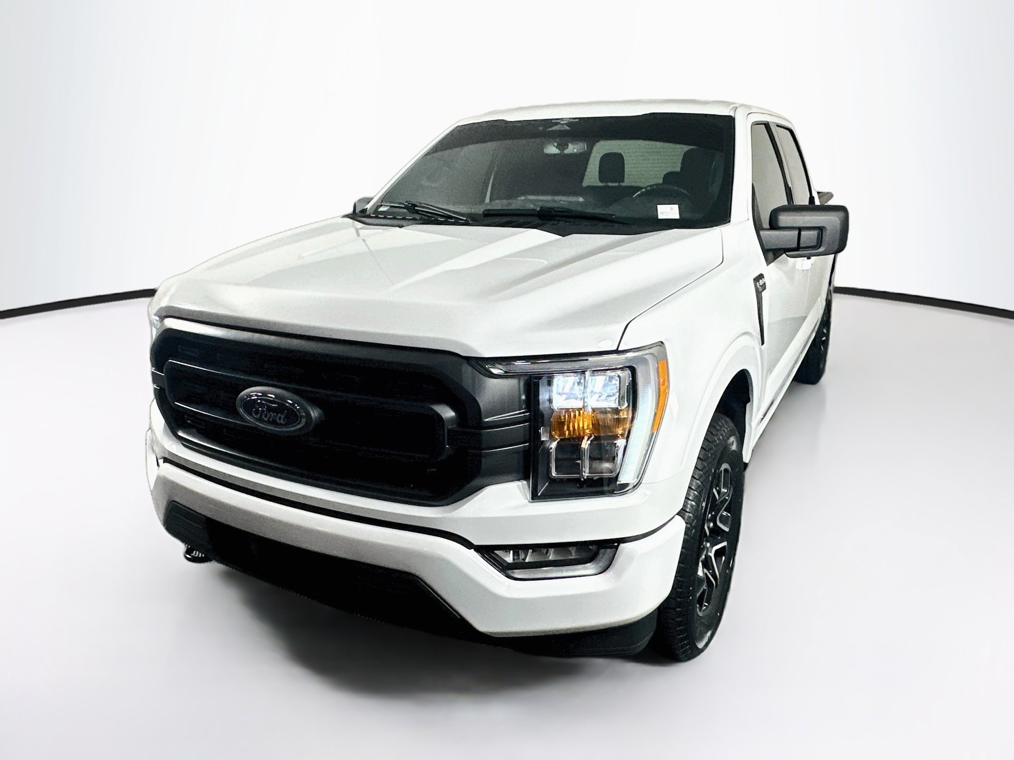 Used 2023 Ford F150 XLT w/ Equipment Group 302A High AWD/4WD image 3