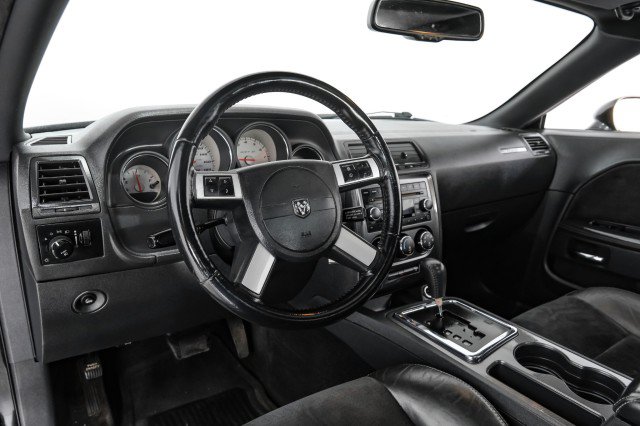 Used 2009 Dodge Challenger SRT8 w/ SRT Option Group II RWD image 12