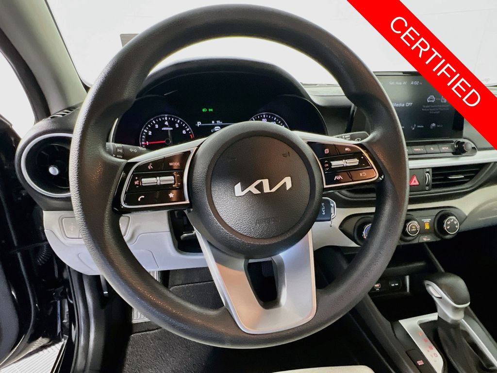 Certified 2023 Kia Forte LXS FWD image 12