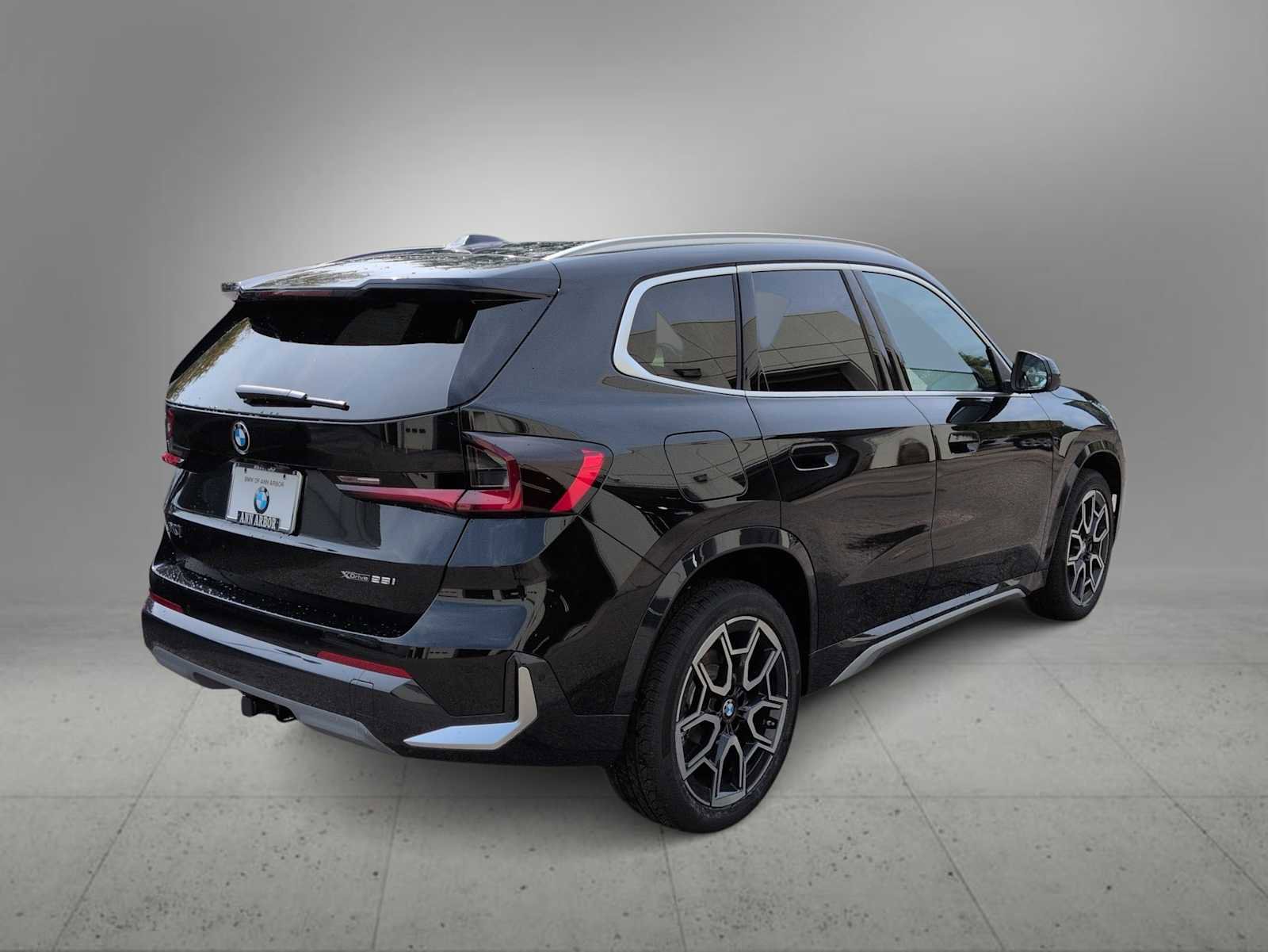 New 2026 BMW X1 xDrive28i w/ Technology Package image 8