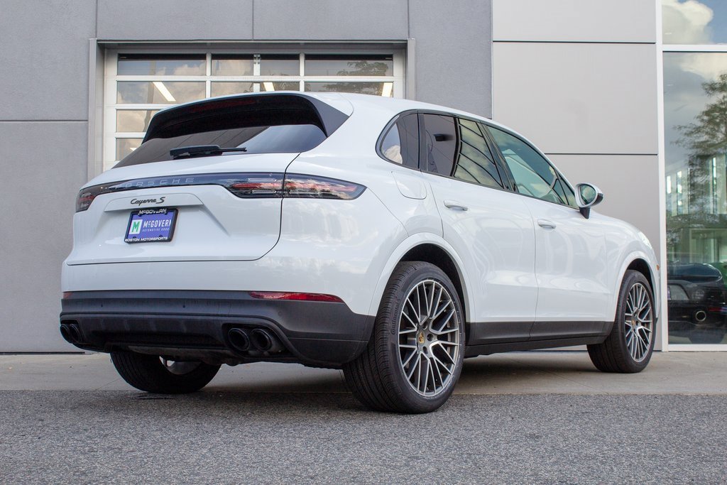 Used 2022 Porsche Cayenne S Platinum image 10