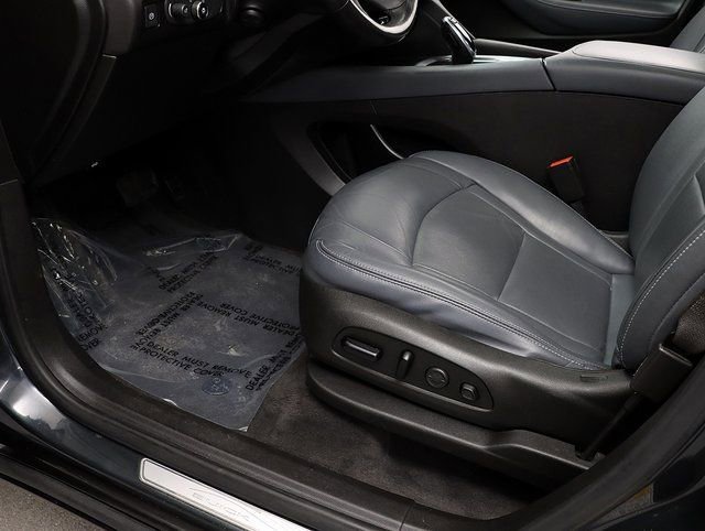 Used 2020 Buick Enclave Premium w/ Sun and Sites Package image 25