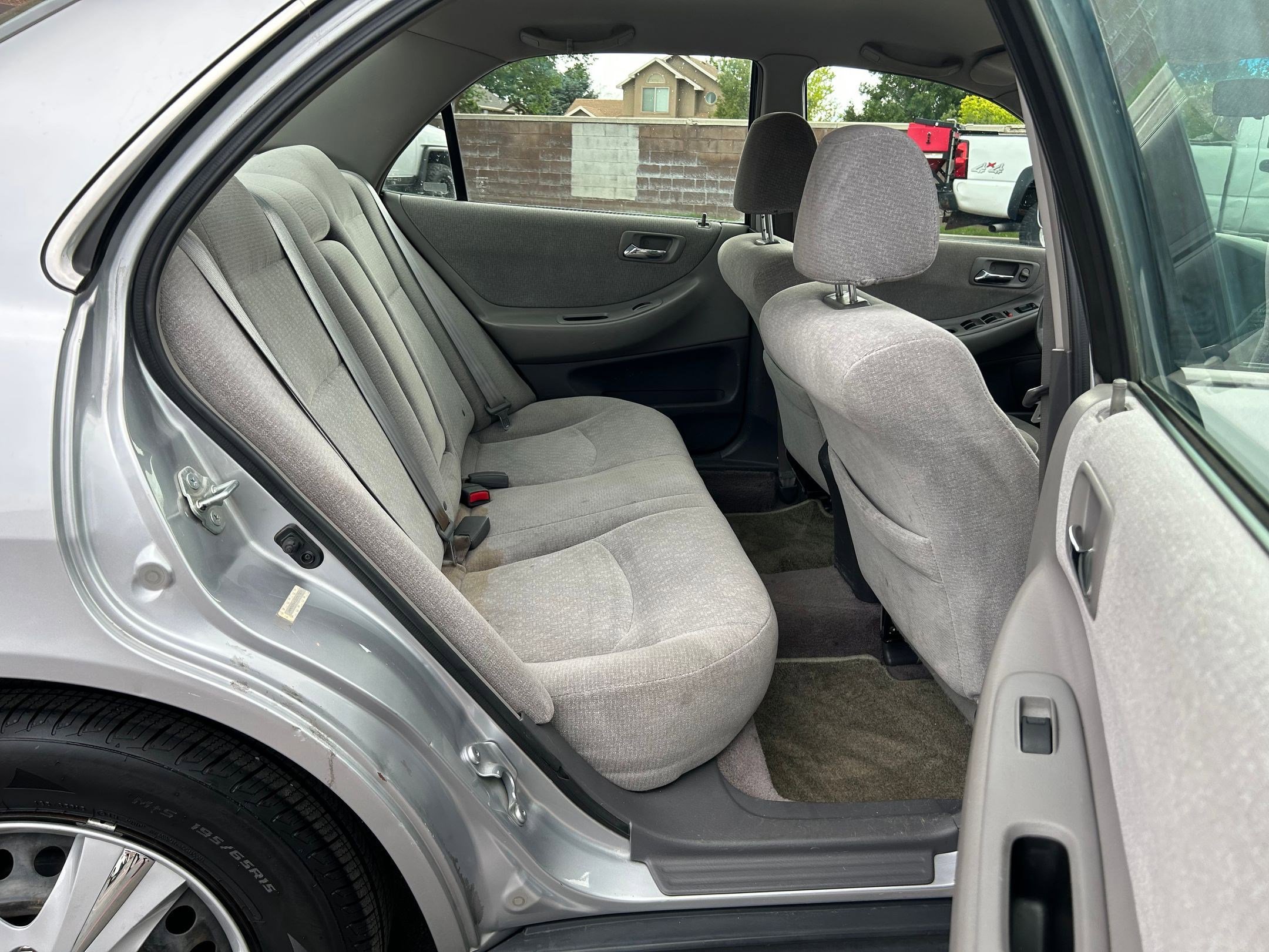 Used 2001 Honda Accord LX image 25