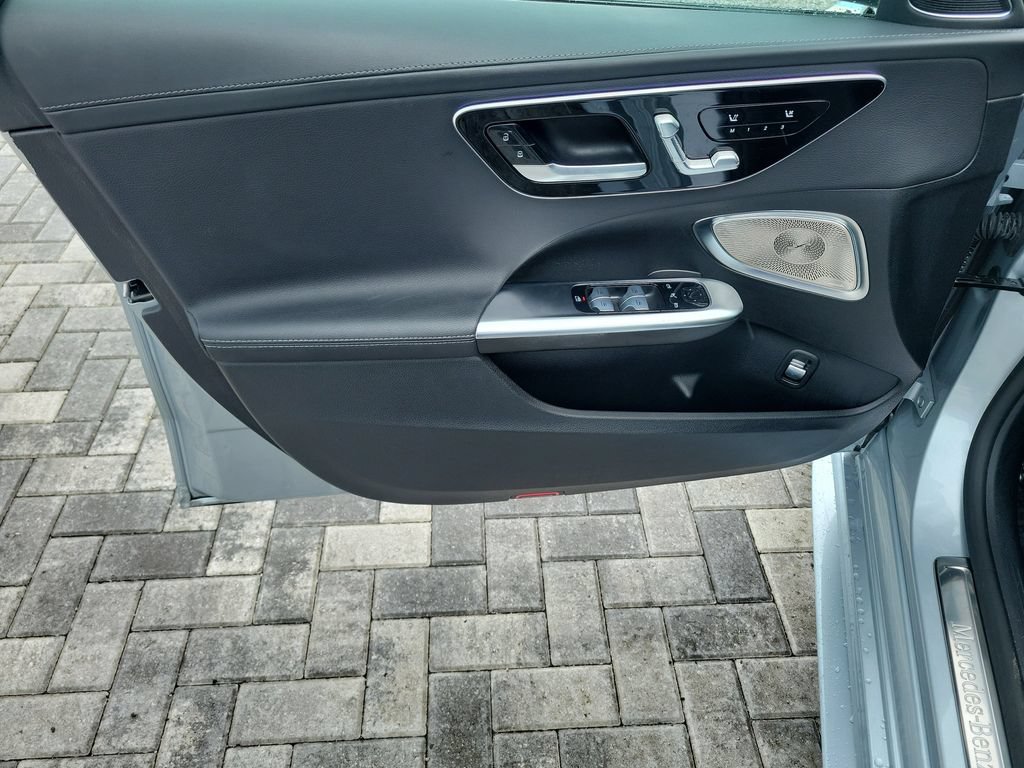 Used 2023 Mercedes-Benz C 300 Sedan image 23