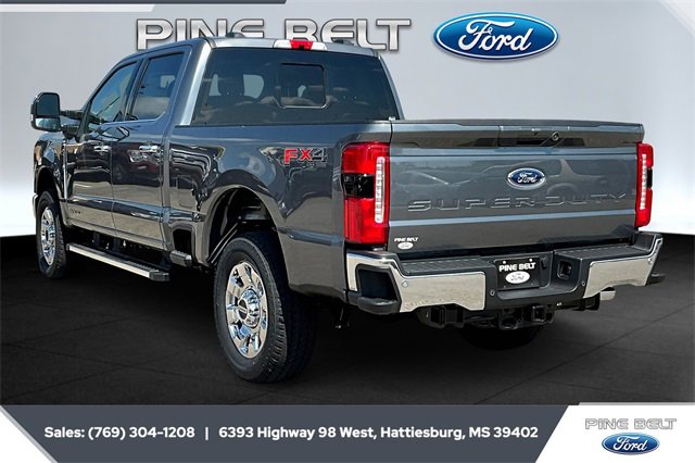 New 2025 Ford F250 Lariat w/ Chrome Package image 3