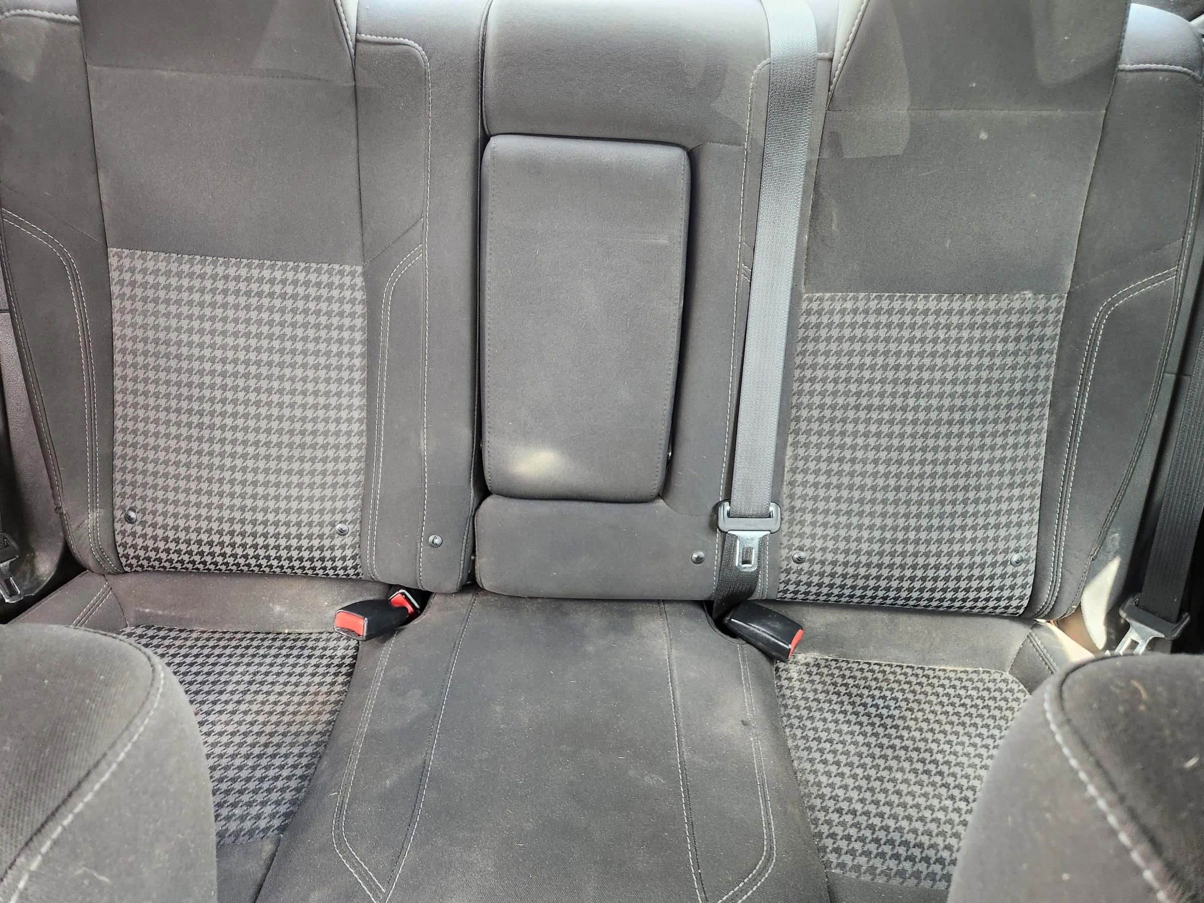 Used 2018 Dodge Challenger R/T image 12