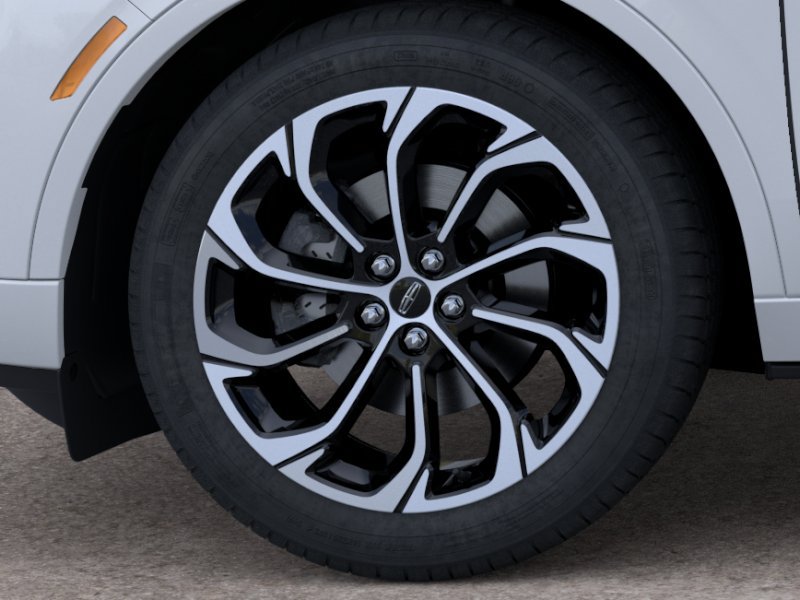 New 2026 Lincoln Nautilus Reserve AWD/4WD image 19